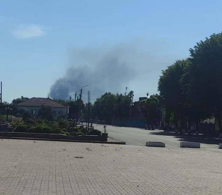 У Старабельску пасля ранішняга абстрэлу падымаецца дым