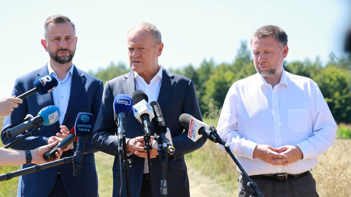 During the press conference, Prime Minister Tusk assured that Poland is in constant contact with its NATO allies and also announced full coordination with the President of the Republic of Poland. He added that the ongoing analysis of the incidents aims to improve the response to similar situations in the future.