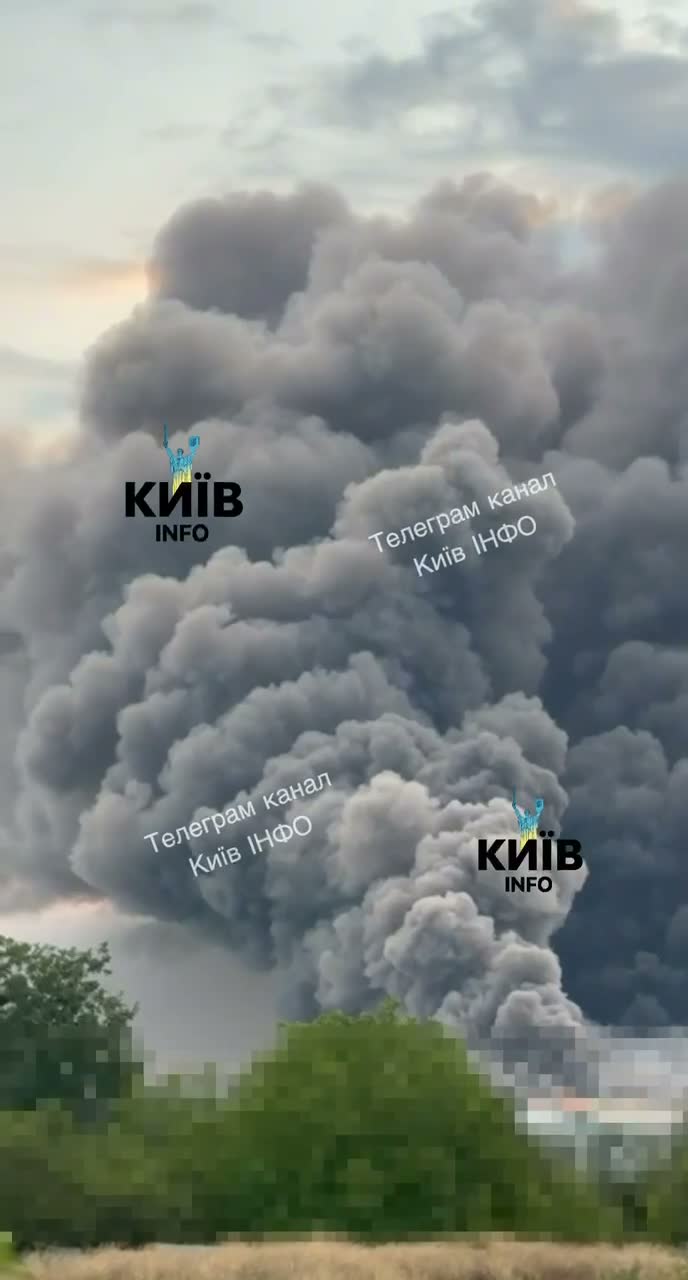 A Boryspil, nella regione di Kyiv, c'è stato uno sciopero nei magazzini alimentari e nelle strutture della Croce Rossa, - ha dichiarato il Primo Ministro Koretsky