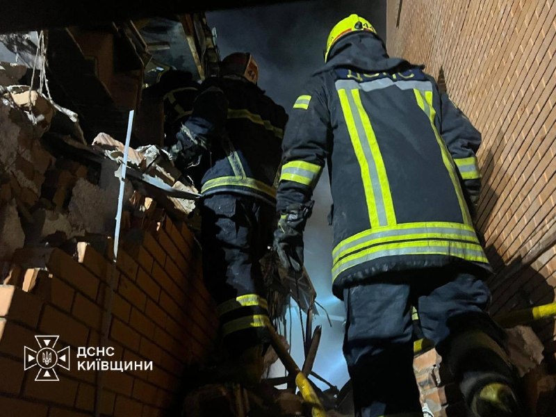 2 houses were destroyed in Vyshneve as result of Russian strikes