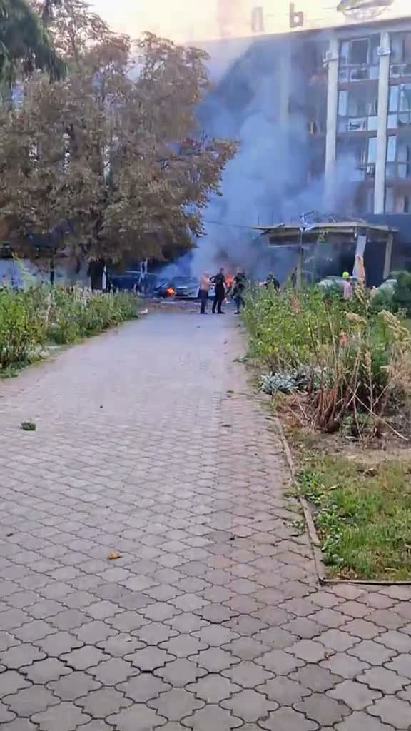 Minimaal 5 gewonden door Russische aanvallen in Chornomorsk
