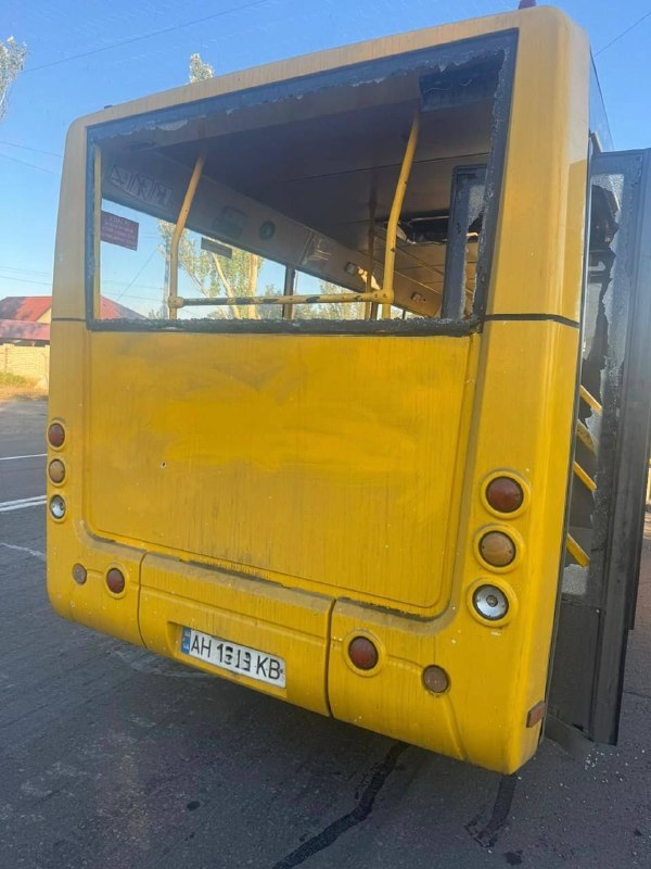 Twee gewonden door FPV-droneslag op bus in Kramatorsk